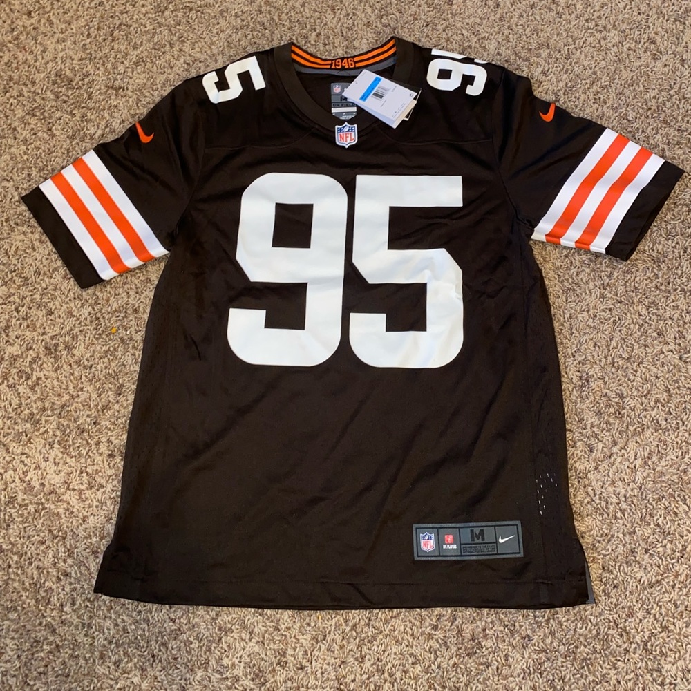 Men’s Cleveland Browns jersey- NWT